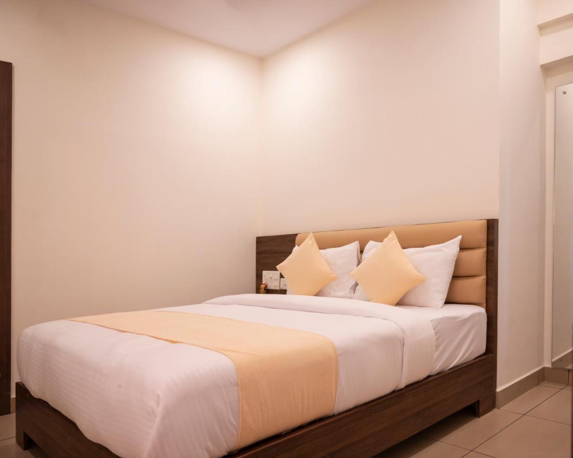 Hotel Sharda Residency Mangalore Extérieur photo